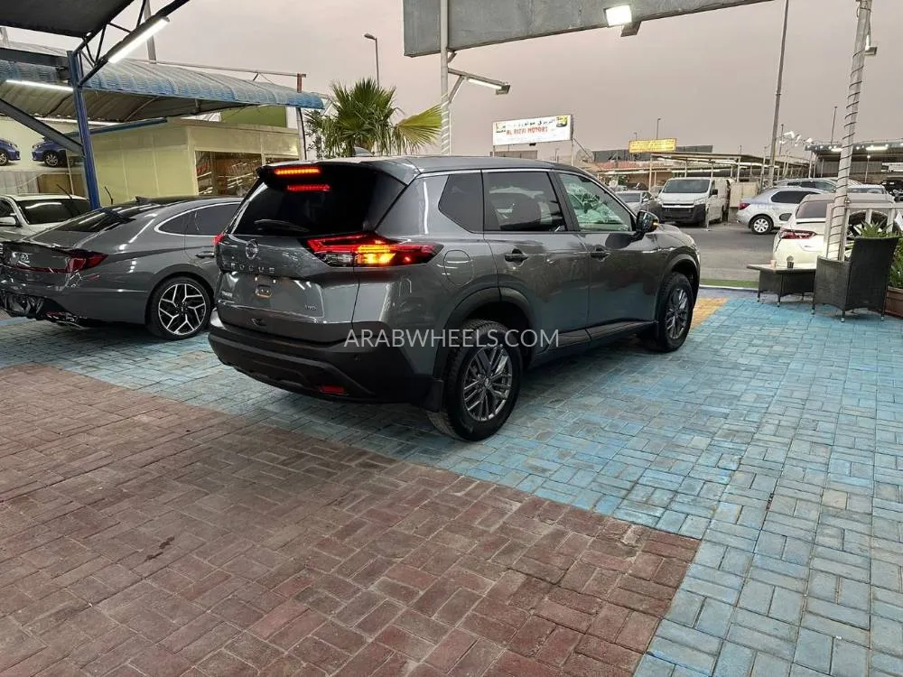 نيسان روج 2021 for Sale in عجمان Image-4