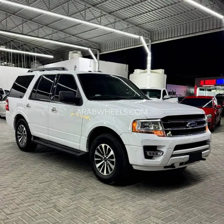 Ford Expedition 2016 for Sale in Ajman Image-8
