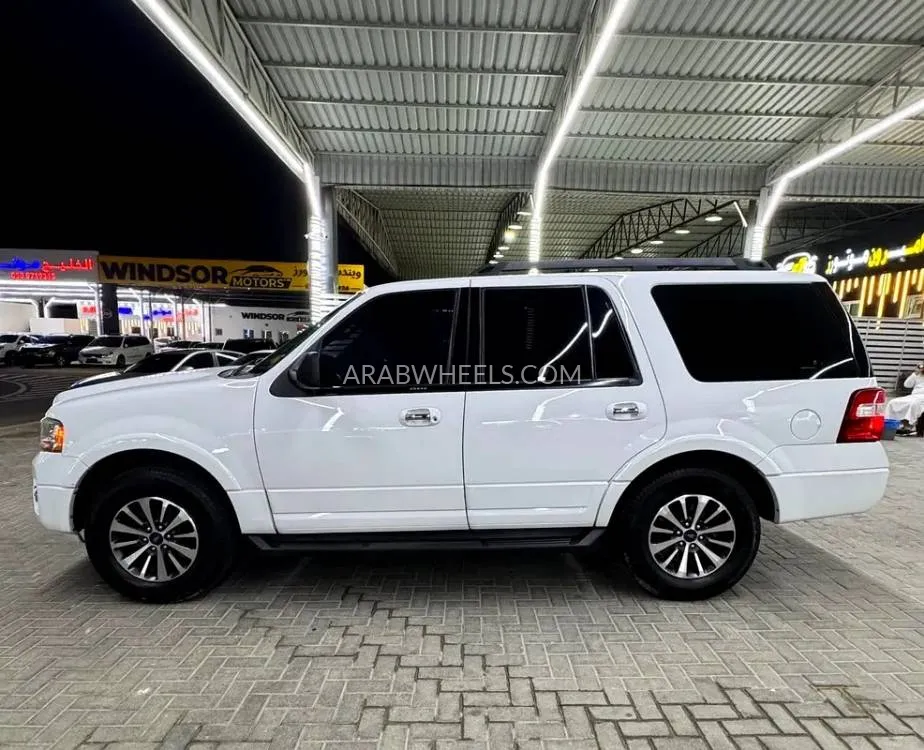 Ford Expedition 2016 for Sale in Ajman Image-14