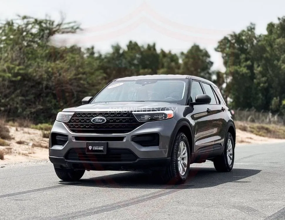 Ford Explorer 2023 for Sale in Sharjah Image-3