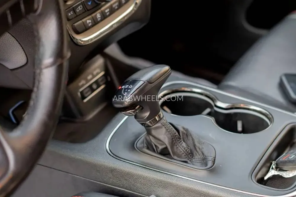 دودج دورانجو 2018 for Sale in دبي Image-3