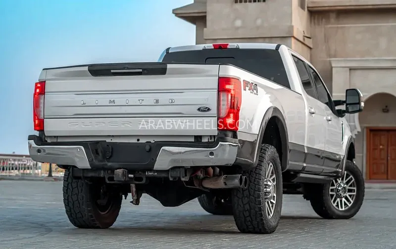 Ford Super Duty 2017 for Sale in Dubai Image-4