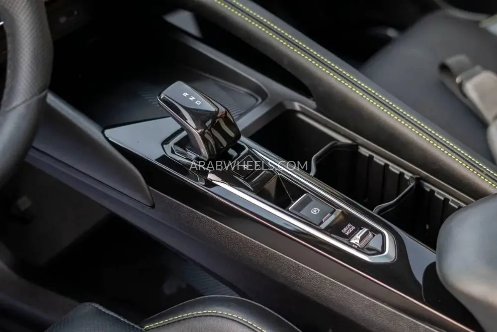 Geely Coolray 2024 for Sale in Dubai Image-4