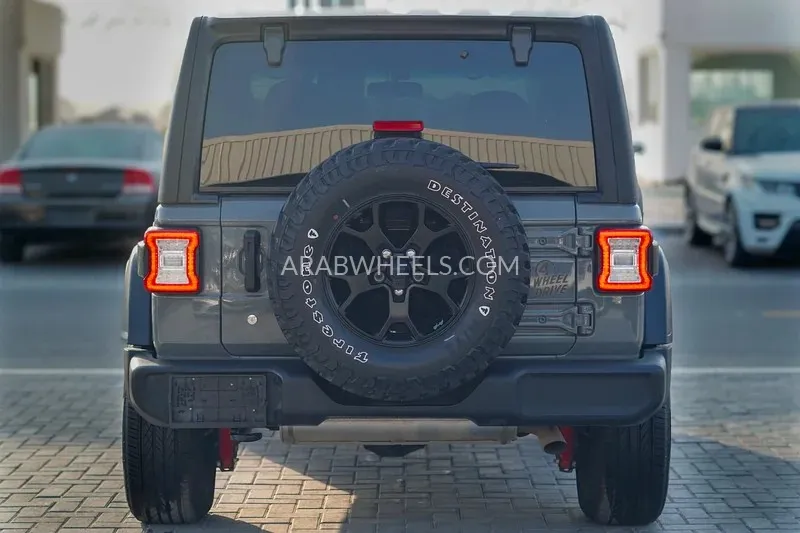 Jeep Wrangler 2021 for Sale in Dubai Image-16