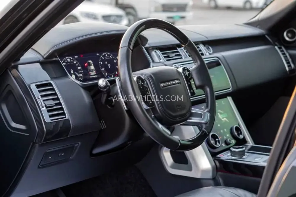 Land Rover Range Rover 2020 for Sale in Dubai Image-4