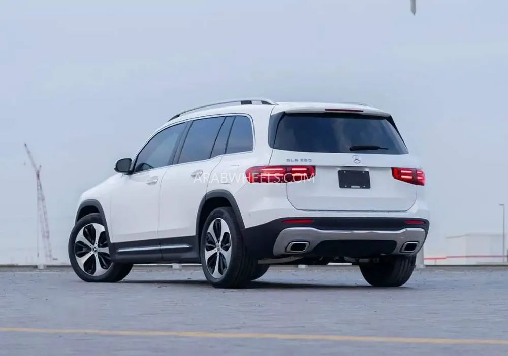 مرسيدس بنز GLB 2024 for Sale in دبي Image-2