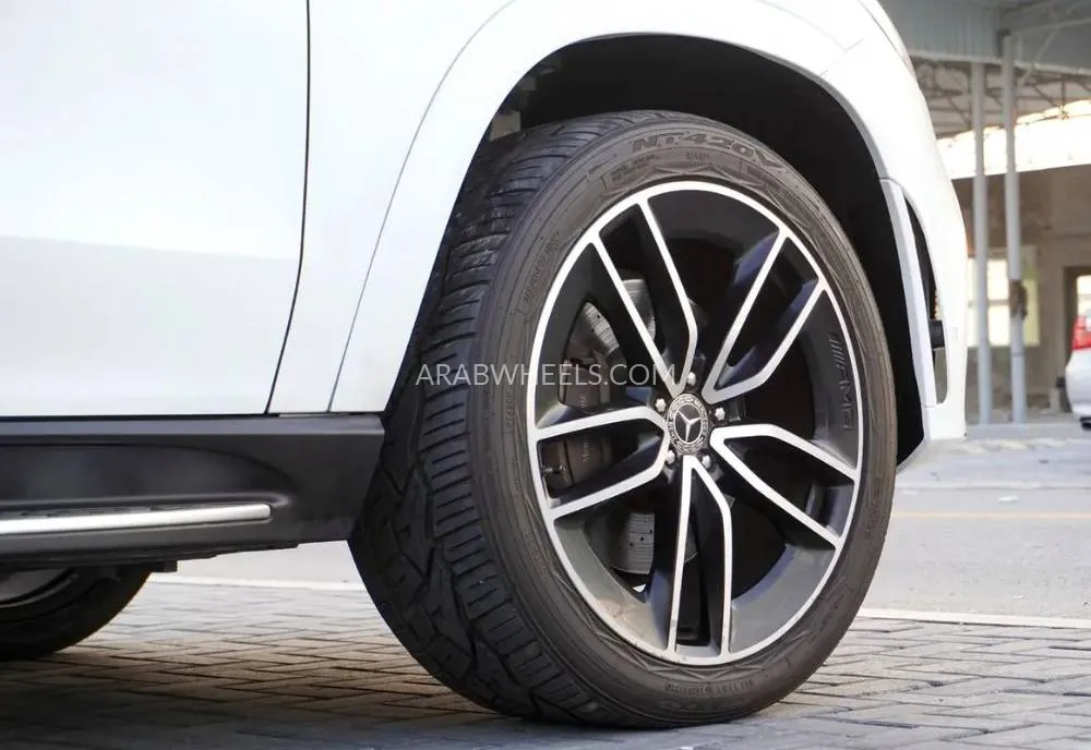 مرسيدس بنز GLE Class 2020 for Sale in دبي Image-10