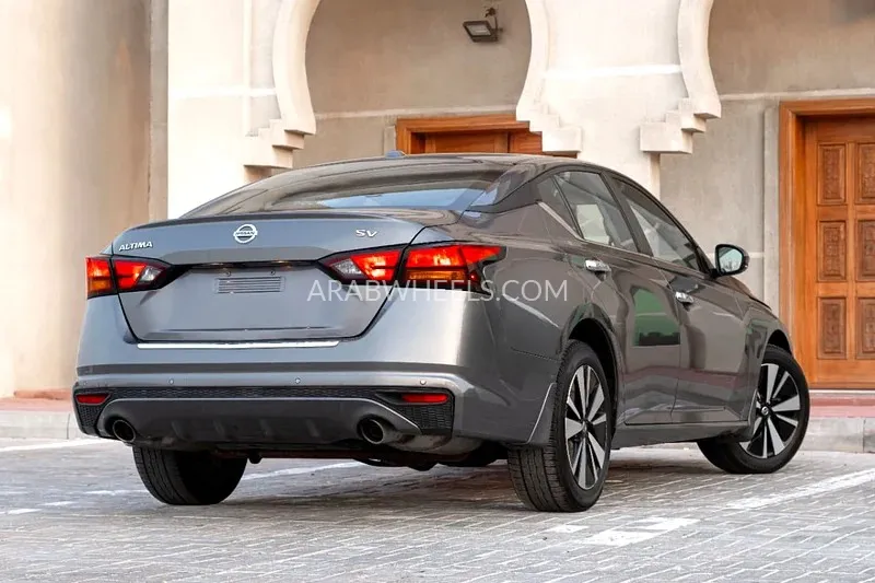 Nissan Altima 2022 for Sale in Dubai Image-4