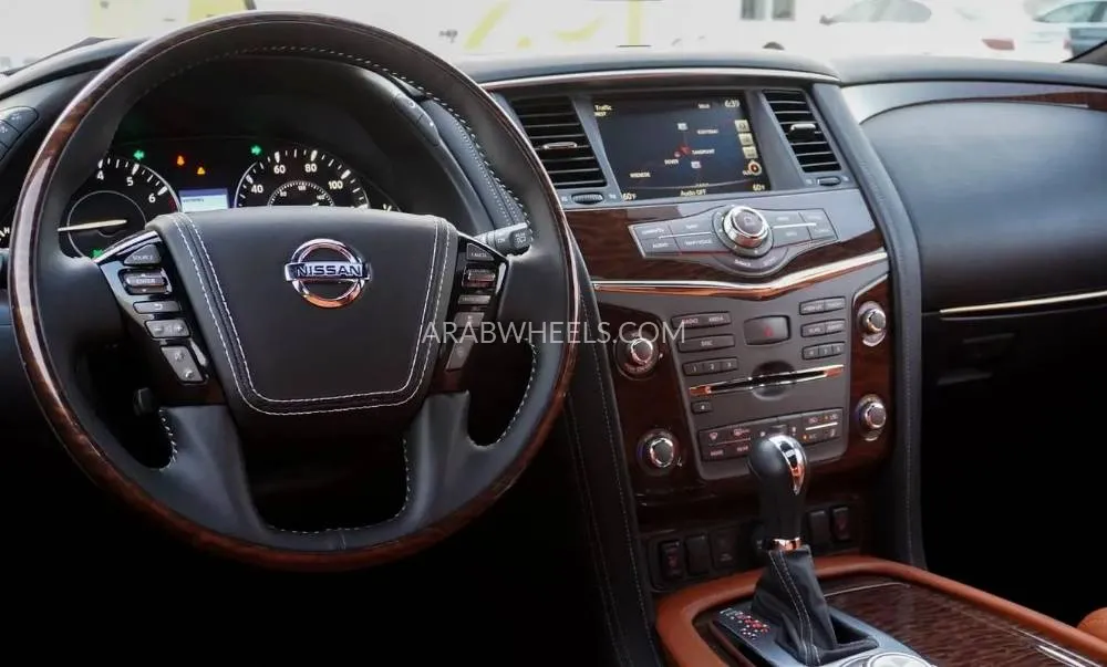 Nissan Armada 2020 for Sale in Dubai Image-5