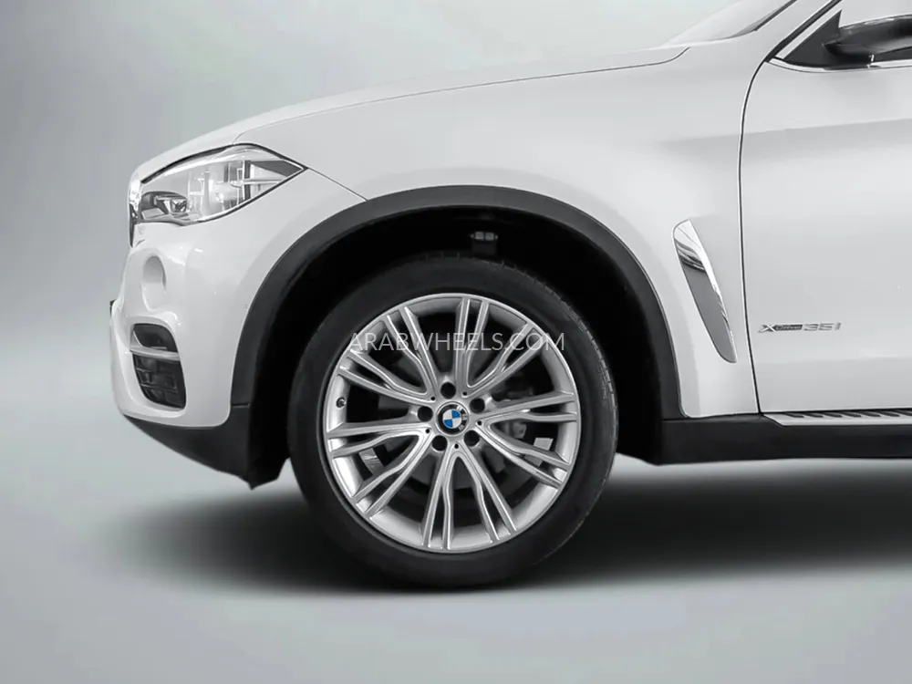 BMW X6 2018 for Sale in Dubai Image-6