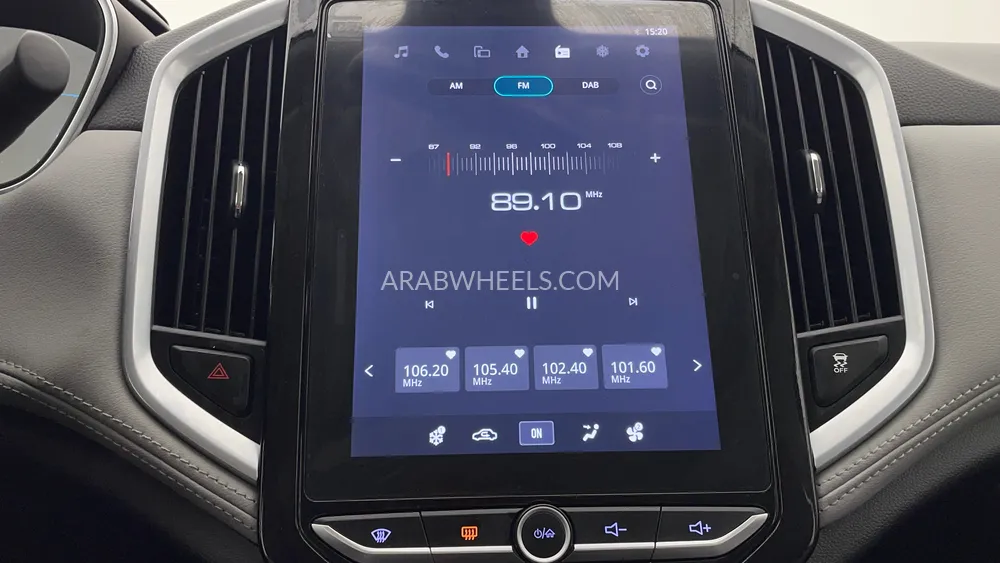 Chevrolet Captiva 2024 for Sale in Dubai Image-15