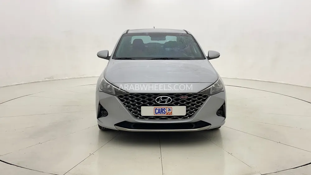 Hyundai Accent 2022 for Sale in Dubai Image-8