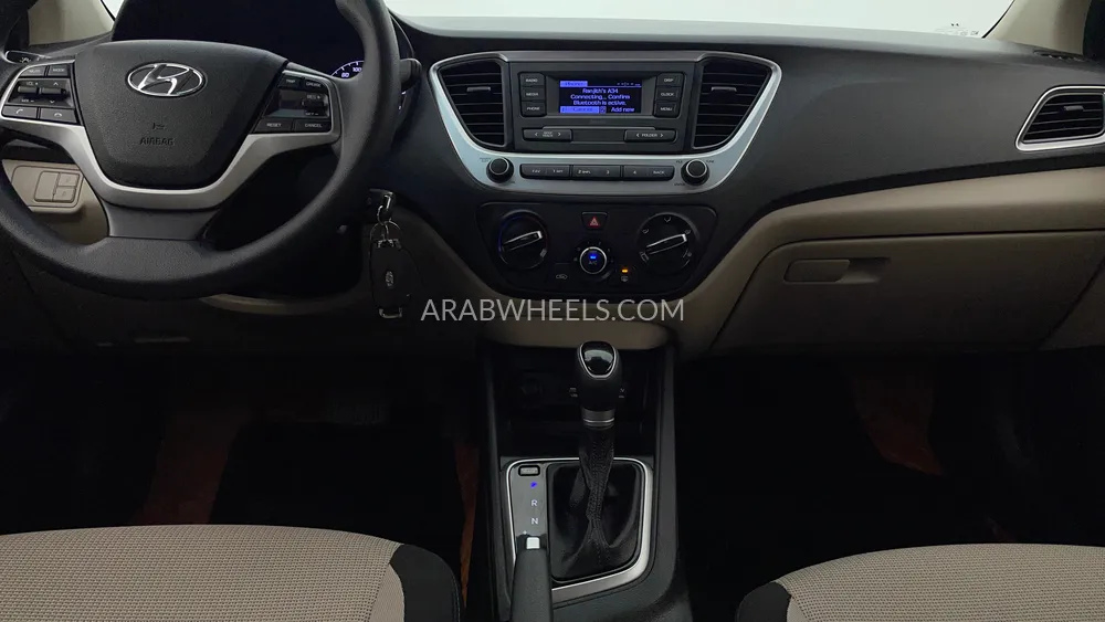 Hyundai Accent 2022 for Sale in Dubai Image-14
