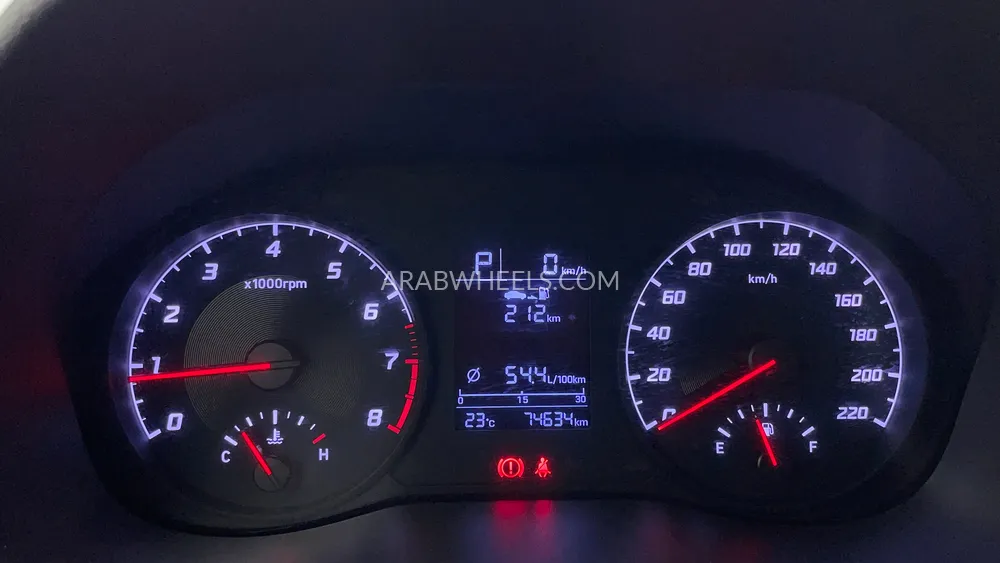 Hyundai Accent 2023 for Sale in Dubai Image-13