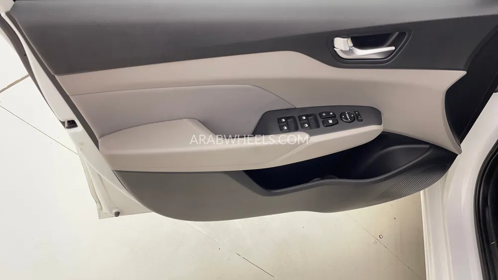 Hyundai Accent 2023 for Sale in Dubai Image-19