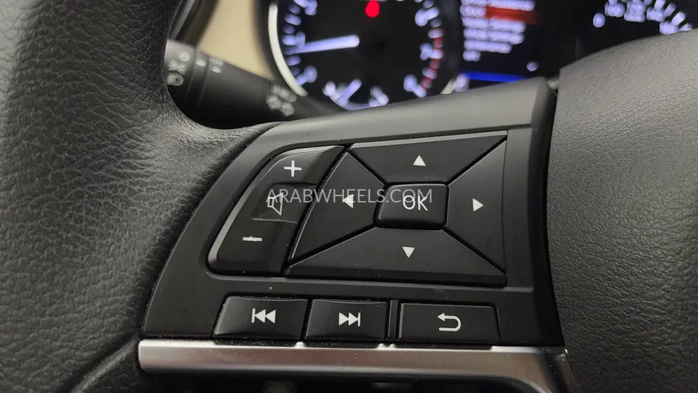 Nissan X-Trail 2022 for Sale in Dubai Image-36