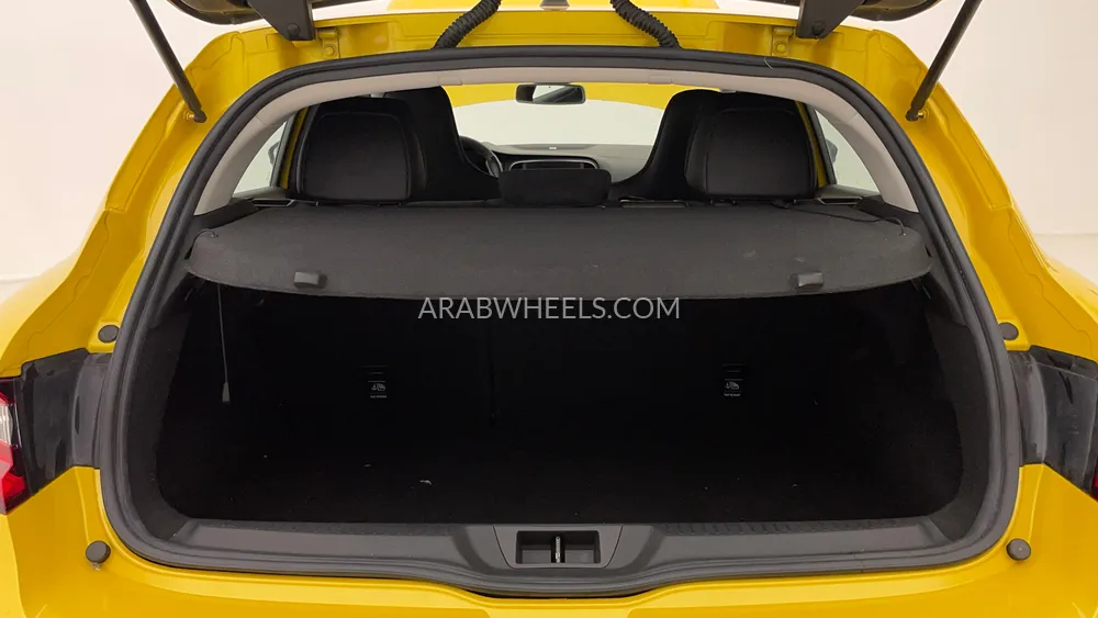 Renault Megane 2020 for Sale in Dubai Image-28
