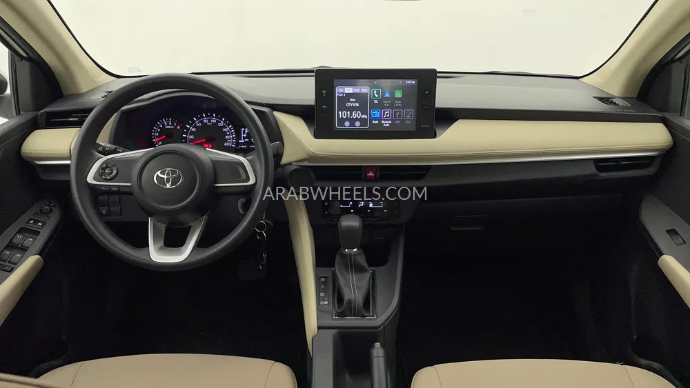 Toyota Yaris 2023 for Sale in Dubai Image-12