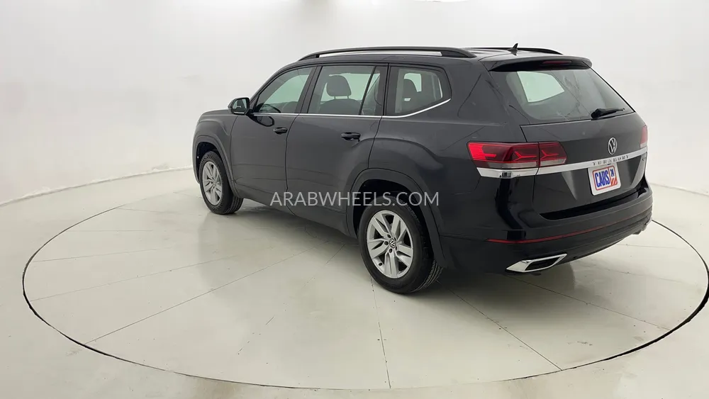 Volkswagen Teramont 2023 for Sale in Dubai Image-5