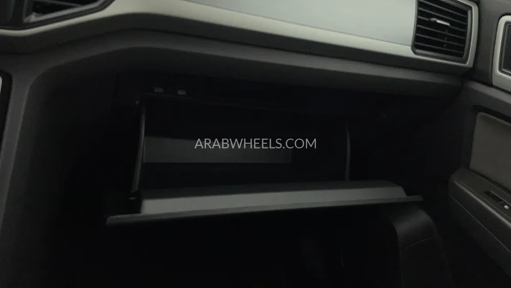 Volkswagen Teramont 2023 for Sale in Dubai Image-29