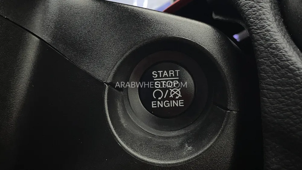 Jeep Compass 2019 for Sale in Dubai Image-21