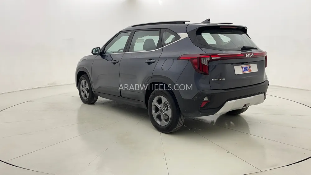 Kia Seltos 2024 for Sale in Dubai Image-5