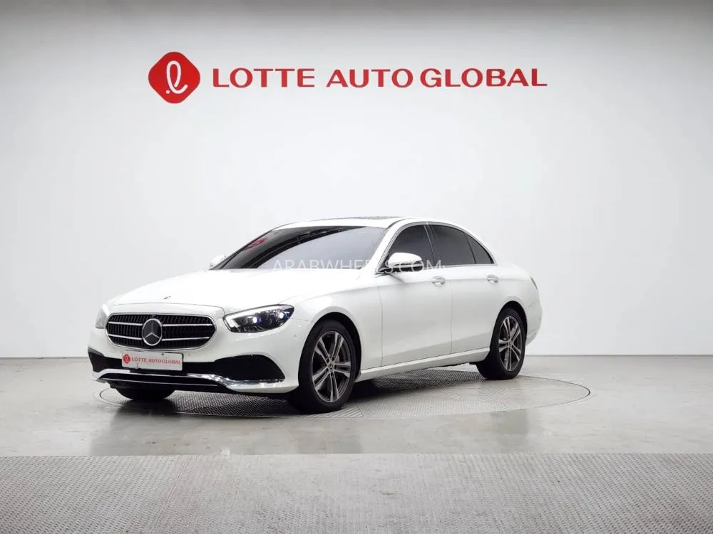 Mercedes Benz 250 2020 for Sale in Dubai Image-2