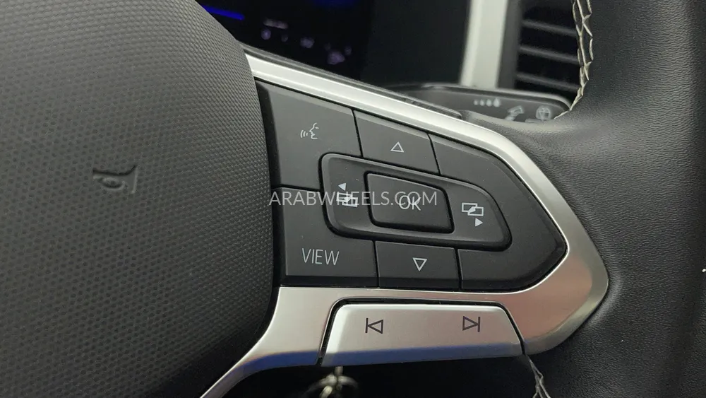 Volkswagen Teramont 2023 for Sale in Dubai Image-40