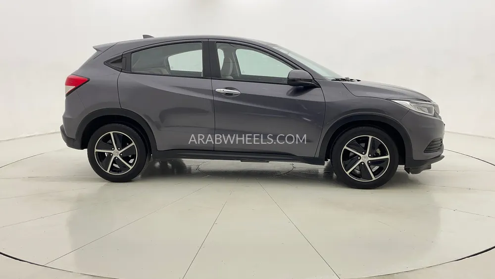 Honda HR-V 2021 for Sale in Dubai Image-2