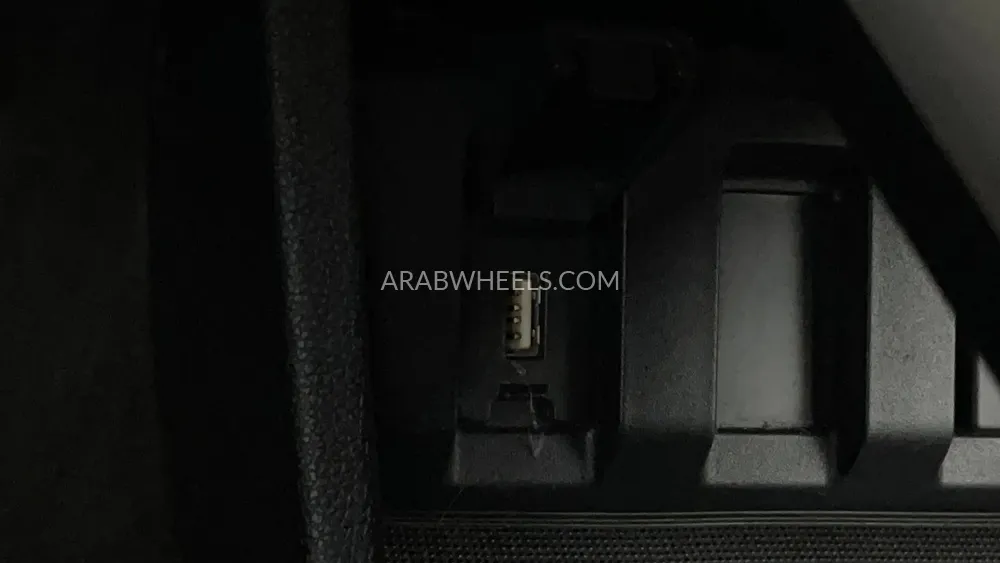 Honda HR-V 2021 for Sale in Dubai Image-37