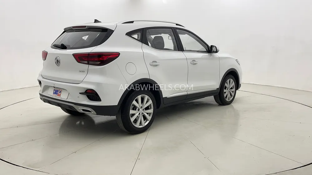 MG ZS 2023 for Sale in Dubai Image-3