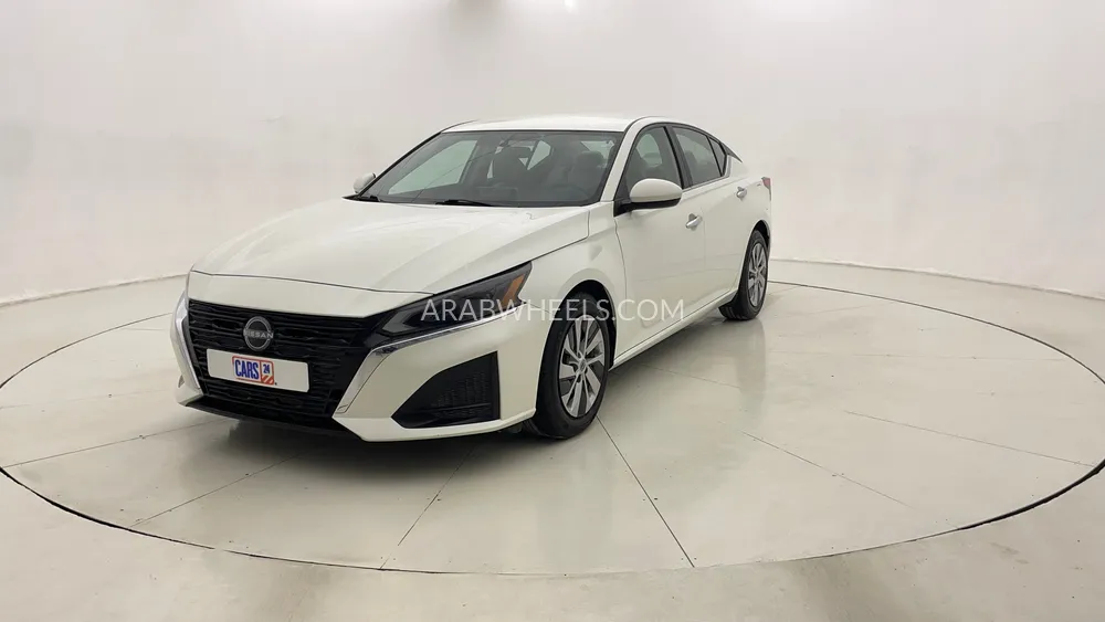 Nissan Altima 2023 for Sale in Dubai Image-7