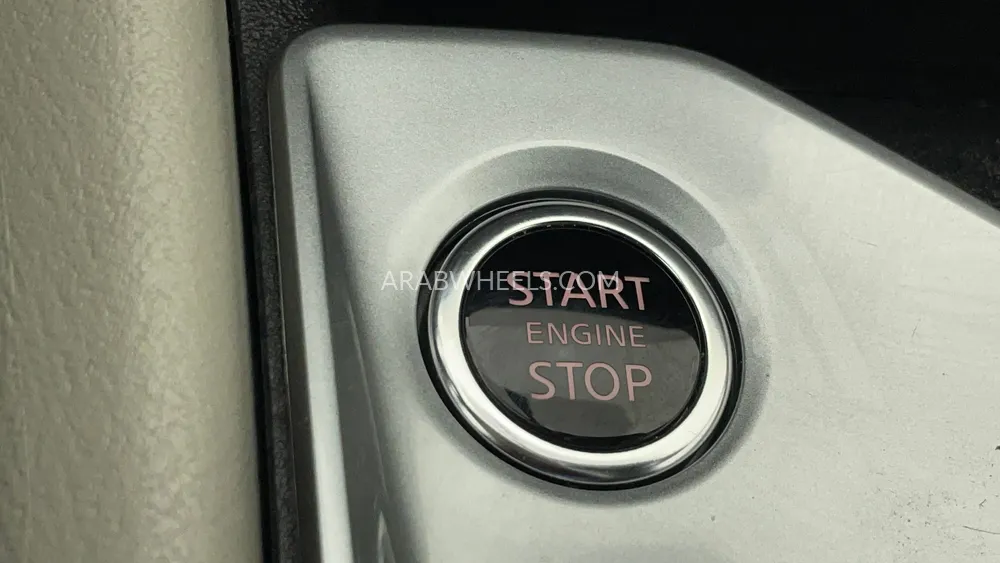 Nissan Altima 2023 for Sale in Dubai Image-21