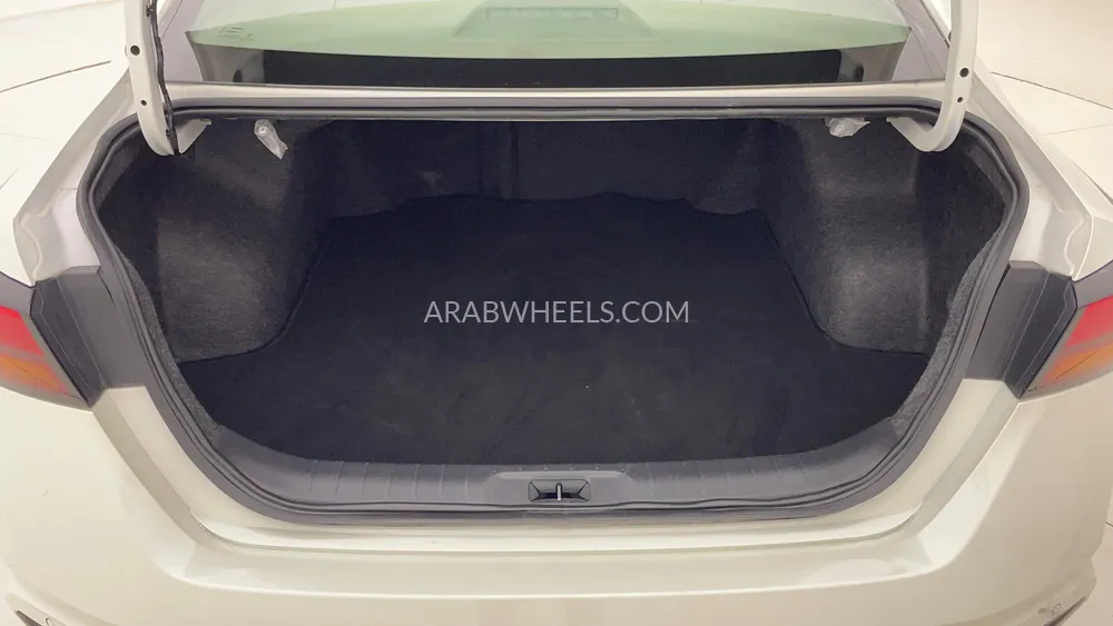 Nissan Altima 2023 for Sale in Dubai Image-27