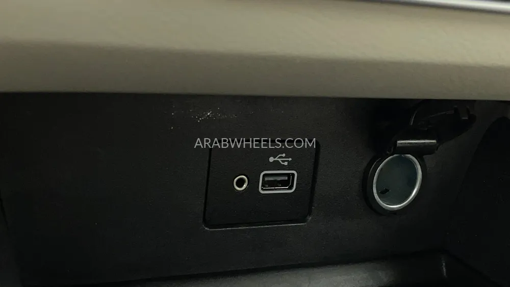 Nissan Altima 2023 for Sale in Dubai Image-40