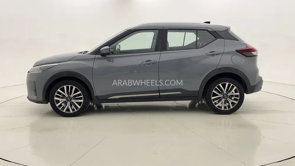 Nissan Kicks 2023 for Sale in Dubai Image-6