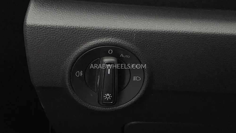 Volkswagen T Roc 2021 for Sale in Dubai Image-34