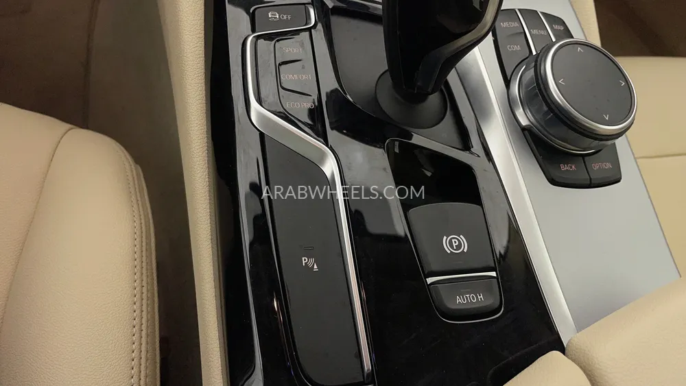BMW 5 series 2018 for Sale in Dubai Image-39