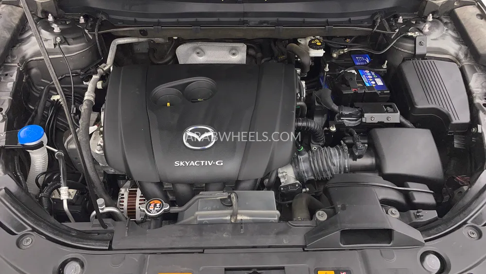 Mazda CX 5 2024 for Sale in Dubai Image-9