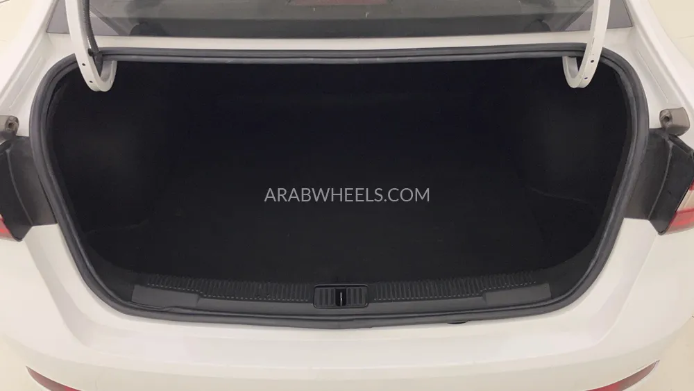 MG 5 2023 for Sale in Dubai Image-23