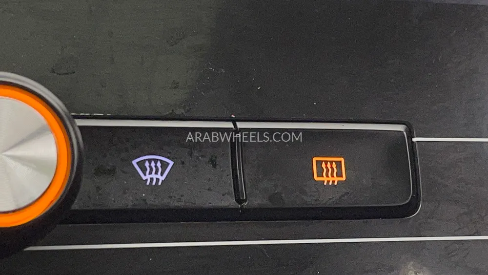 MG 5 2024 for Sale in Dubai Image-43