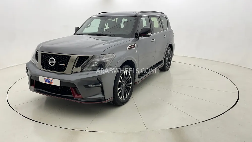 Nissan Patrol 2018 for Sale in Dubai Image-7