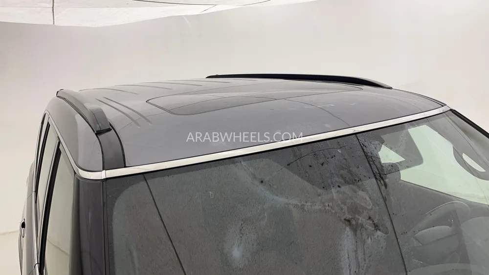 Nissan Patrol 2018 for Sale in Dubai Image-11