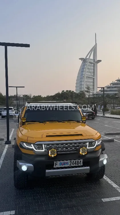 Toyota FJ Cruiser 2015 for Sale in Dubai Image-10