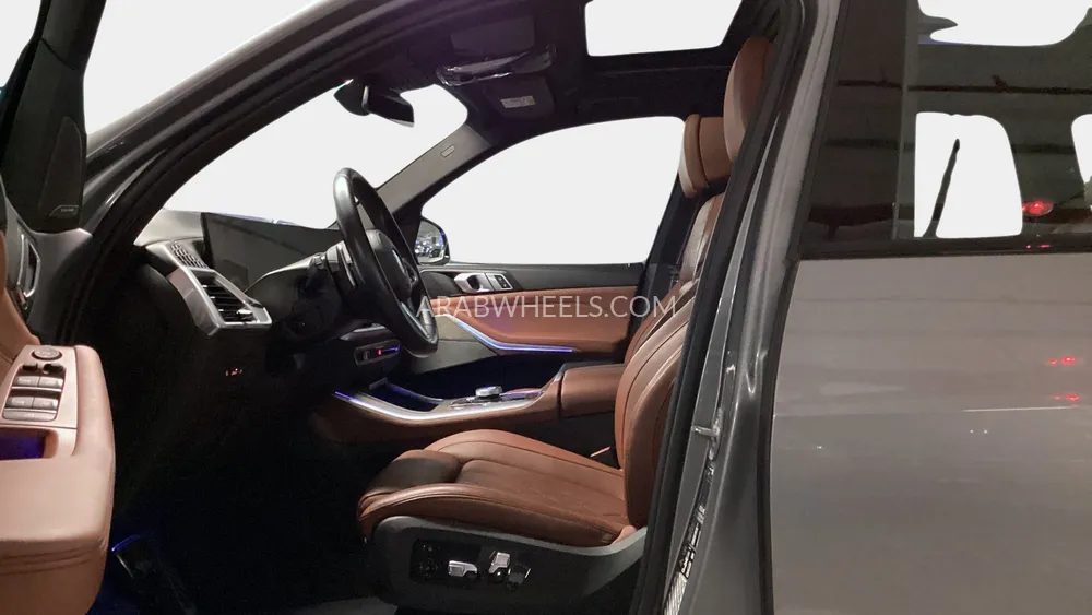 BMW X5 2024 for Sale in Sharjah Image-13