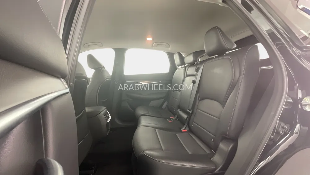 Infiniti QX50 2022 for Sale in Sharjah Image-13