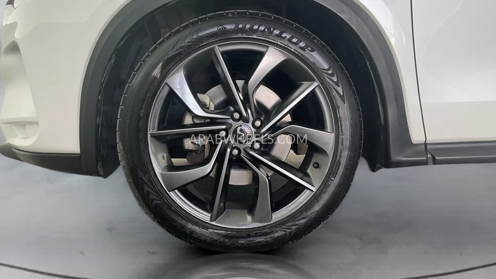 Infiniti QX50 2019 for Sale in Sharjah Image-9