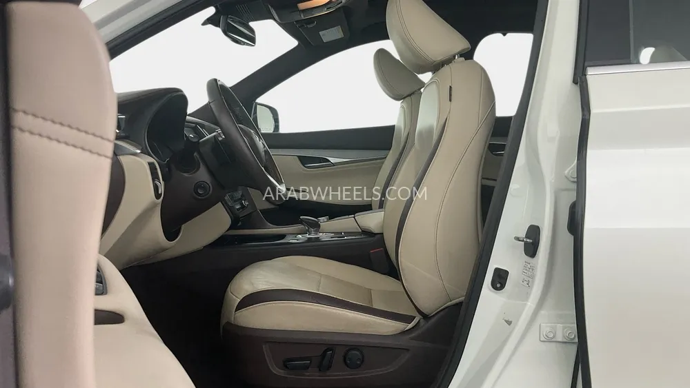 Infiniti QX50 2019 for Sale in Sharjah Image-24