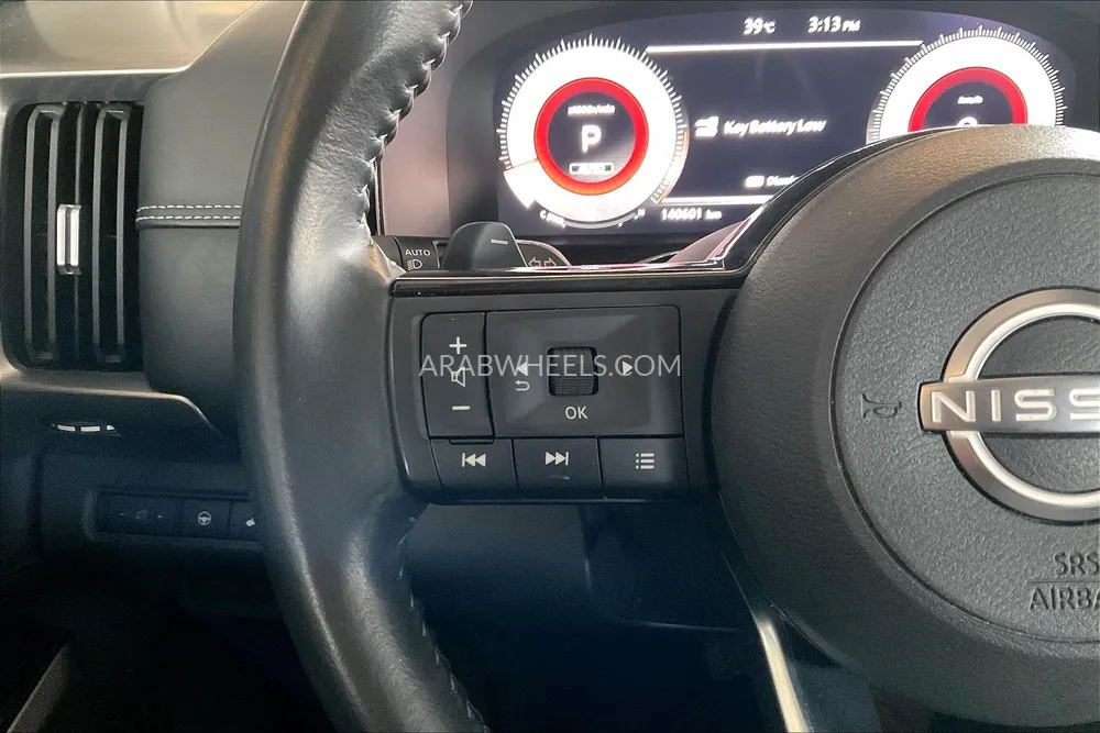 Nissan Pathfinder 2022 for Sale in Sharjah Image-21