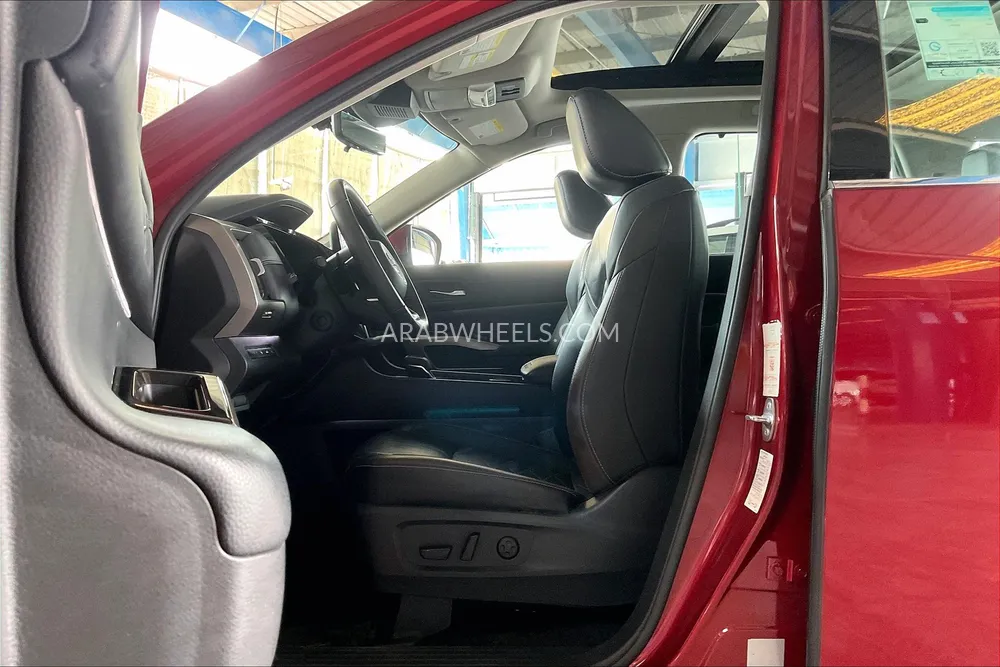 Nissan Pathfinder 2022 for Sale in Sharjah Image-24